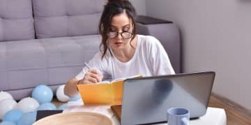 Create and Sell Online Courses: Your Path to $1,000+ Monthly Income - Cover Image