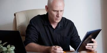 Recalibrate Your 2025 Budget After Job Loss: A Step-by-Step Guide - Cover Image