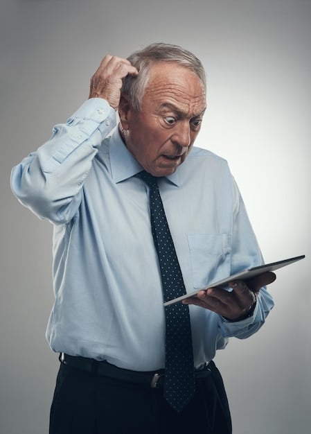 FTC Warns Seniors: Online Scams & Safety Guide